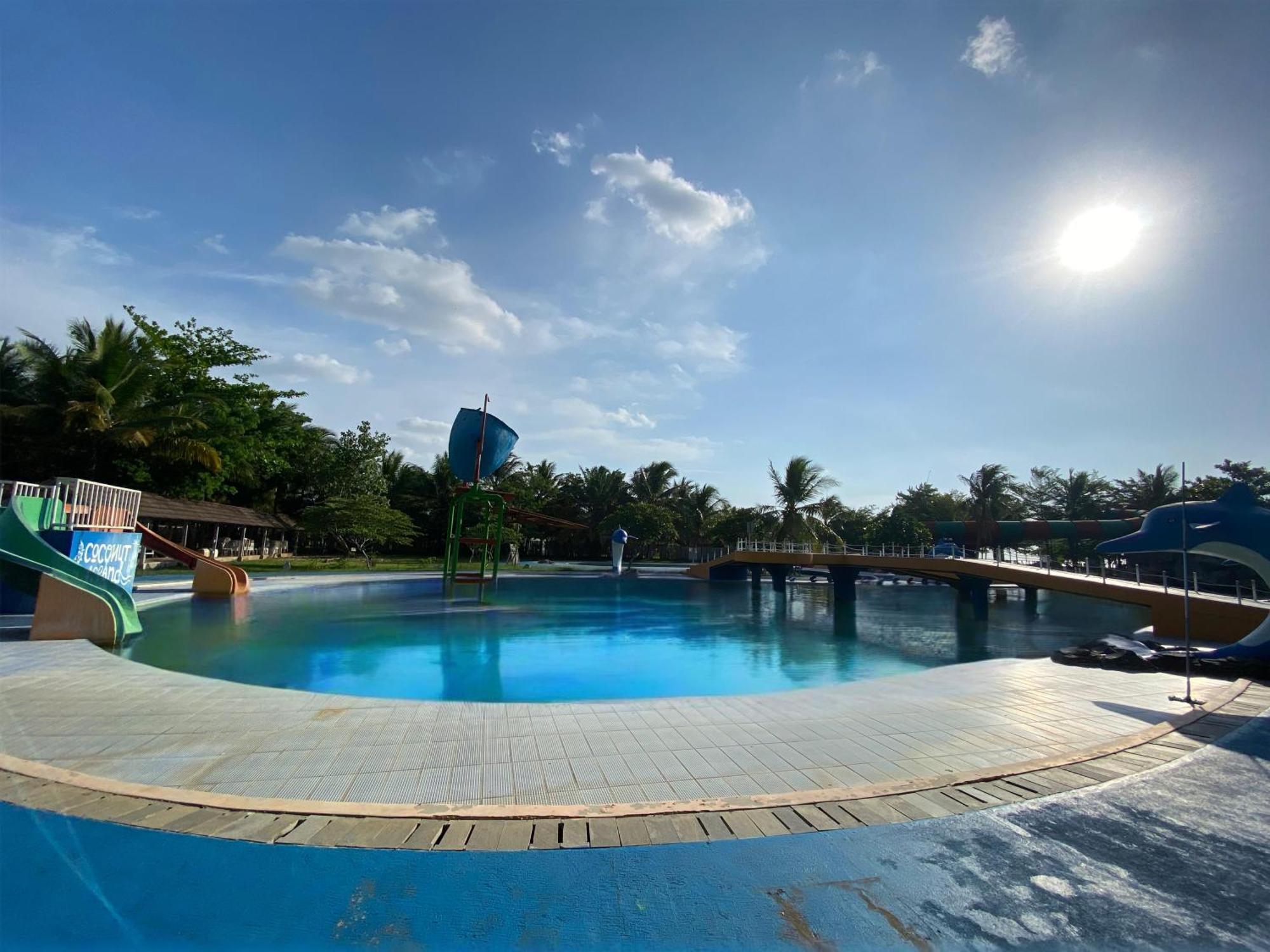 Avery Coconut Island Waterpark Beach Resort Carita Zewnętrze zdjęcie